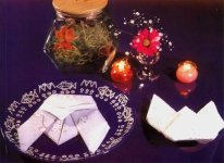 Pliage de serviette en forme de croissant